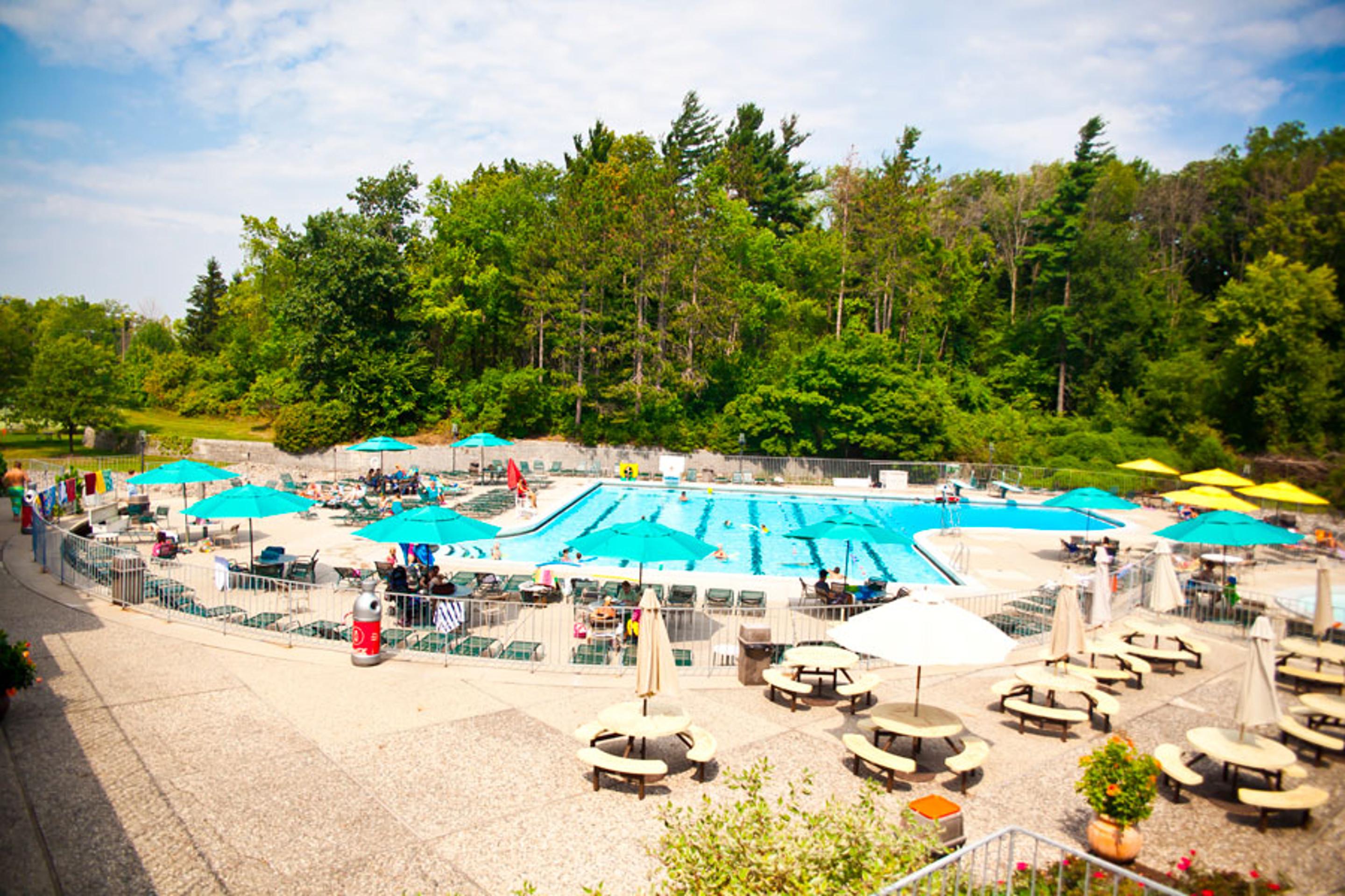Candlewood East By Ihg Hotel