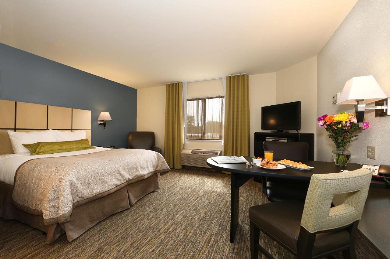 Candlewood East By Ihg Hotel 3*